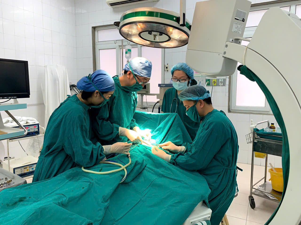 PHẪU THUẬT GÃY XƯƠNG TRẺ EM: AN TOÀN TUYỆT ĐỐI VÀ HỒI PHỤC 